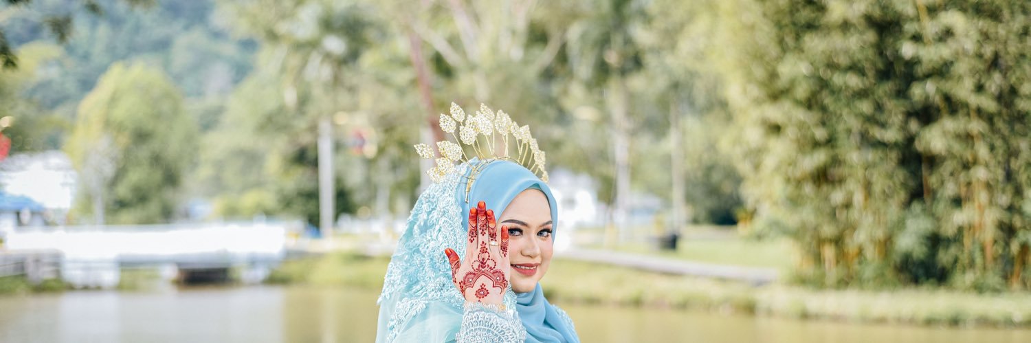 hanis_far's profile banner image