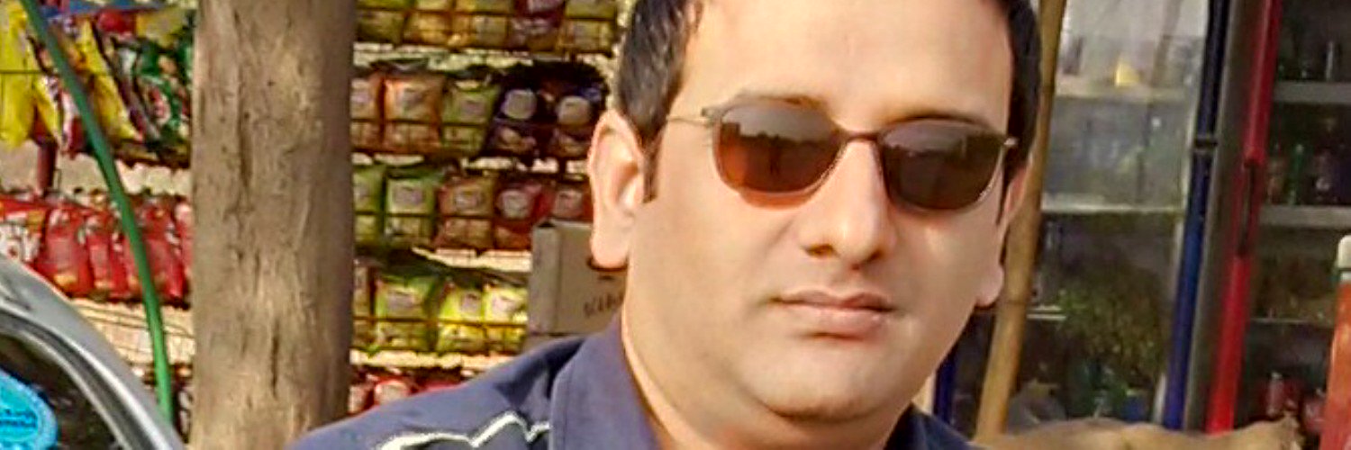 AreebaAbu's profile banner image