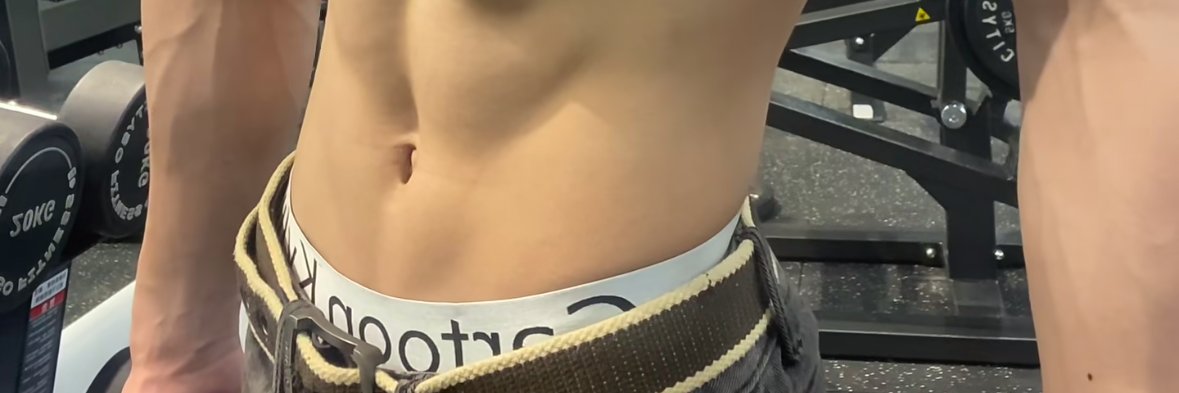 2011_fatoom's profile banner image