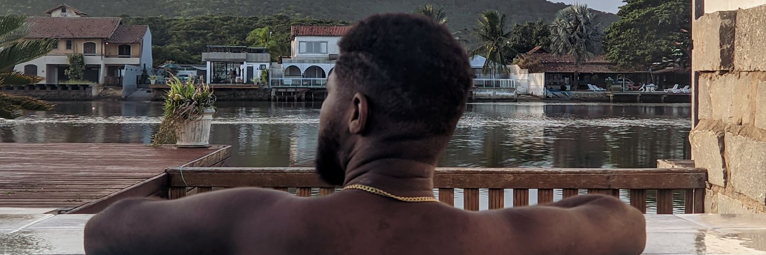 yanRoMb's profile banner image