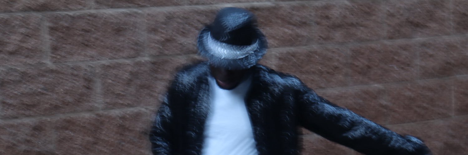 damtie19's profile banner image