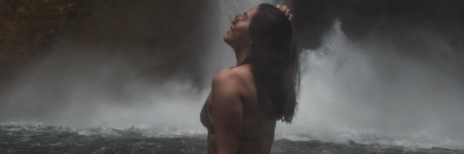 PiensoDistinto_'s profile banner image