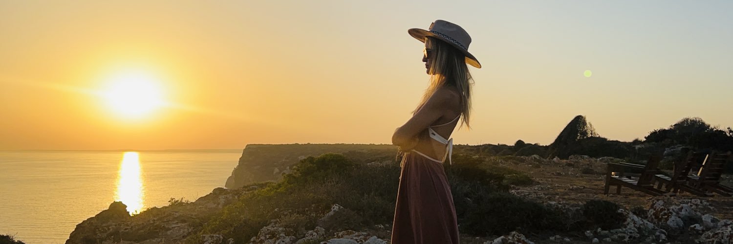 Nina Varsavsky banner