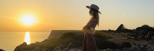 ninavars Profile Banner