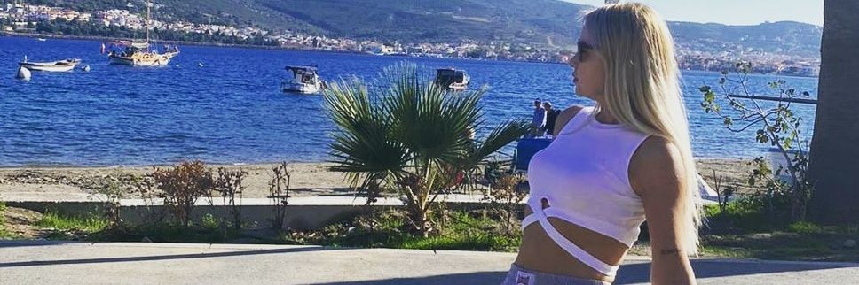 Zeynepce1907's profile banner image