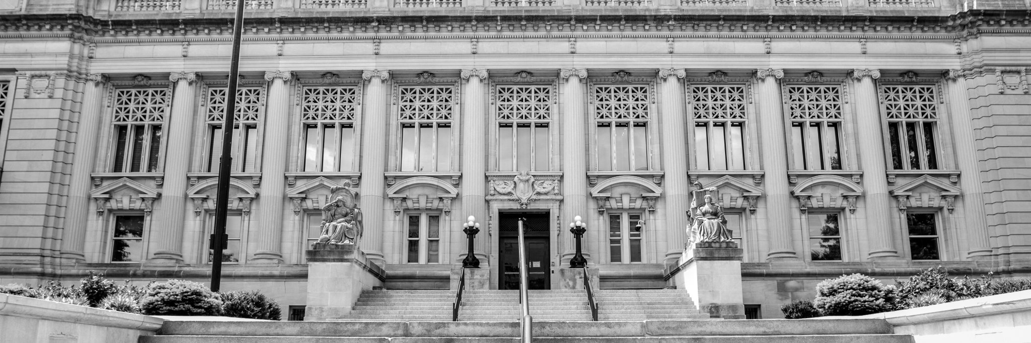 illinoiscourts's profile banner image