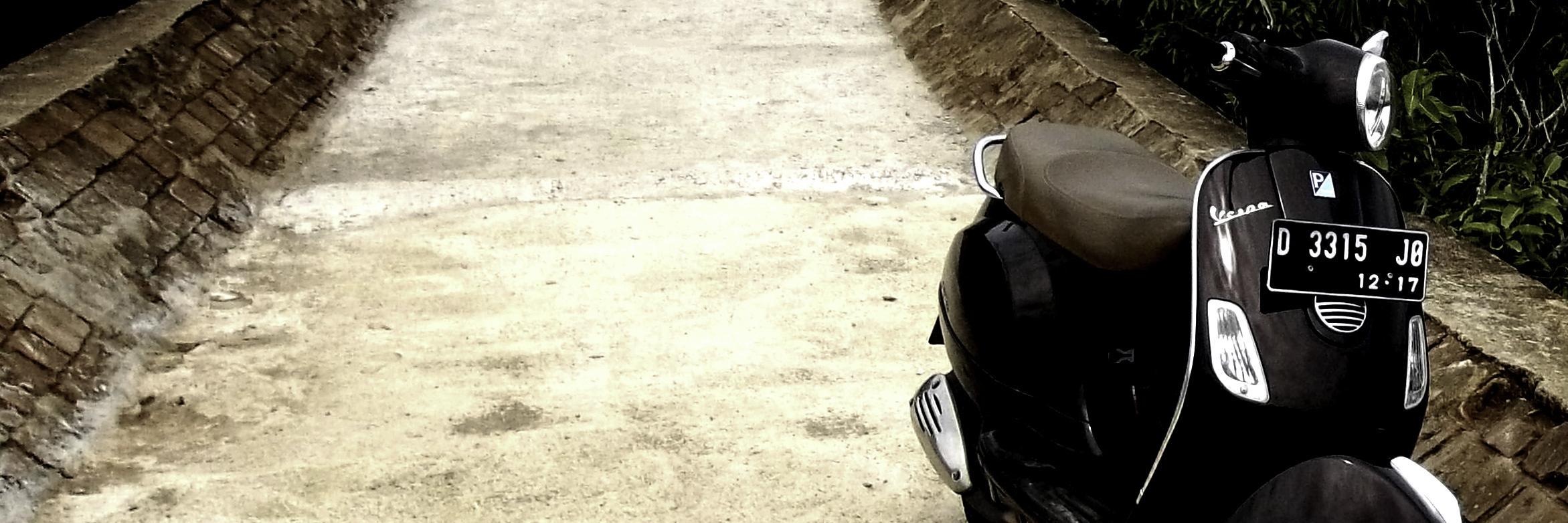CurlyDie's profile banner image