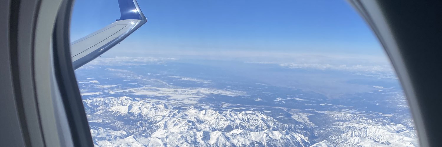 emi_laay's profile banner image
