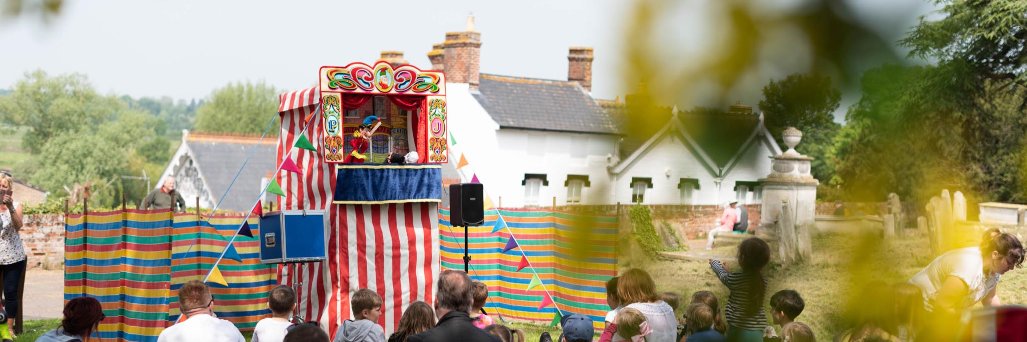 Daniel Hanton banner