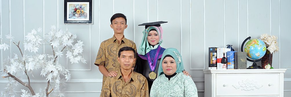 erikecil's profile banner image