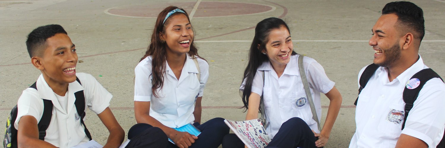 OYE Adelante Jóvenes banner