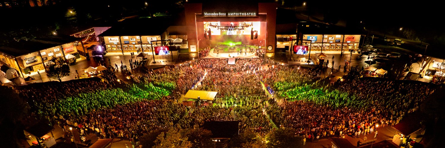 Mercedes-Benz Amphitheater's banner