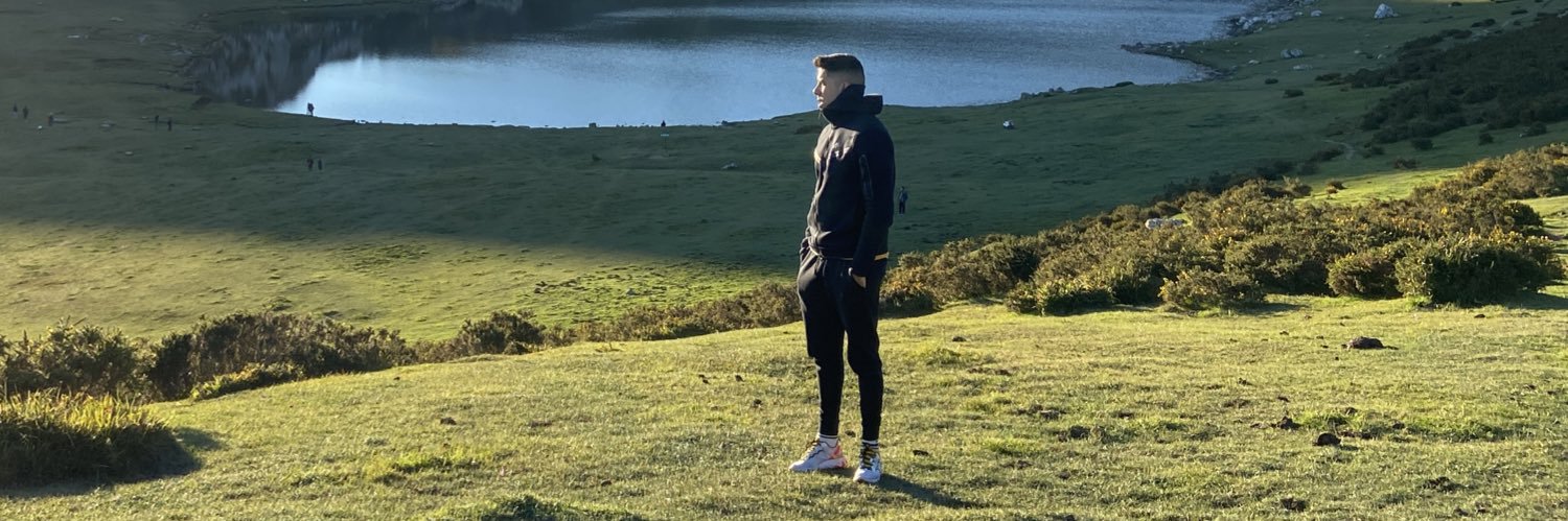 Ivannn_20's profile banner image