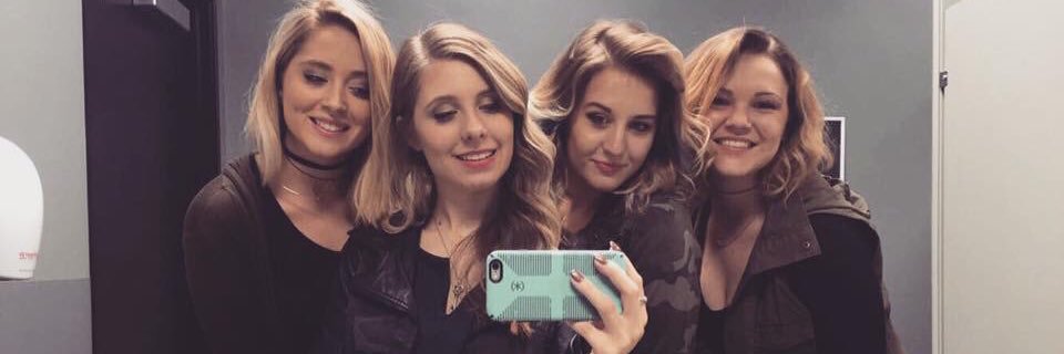 alyssa_van97's profile banner image