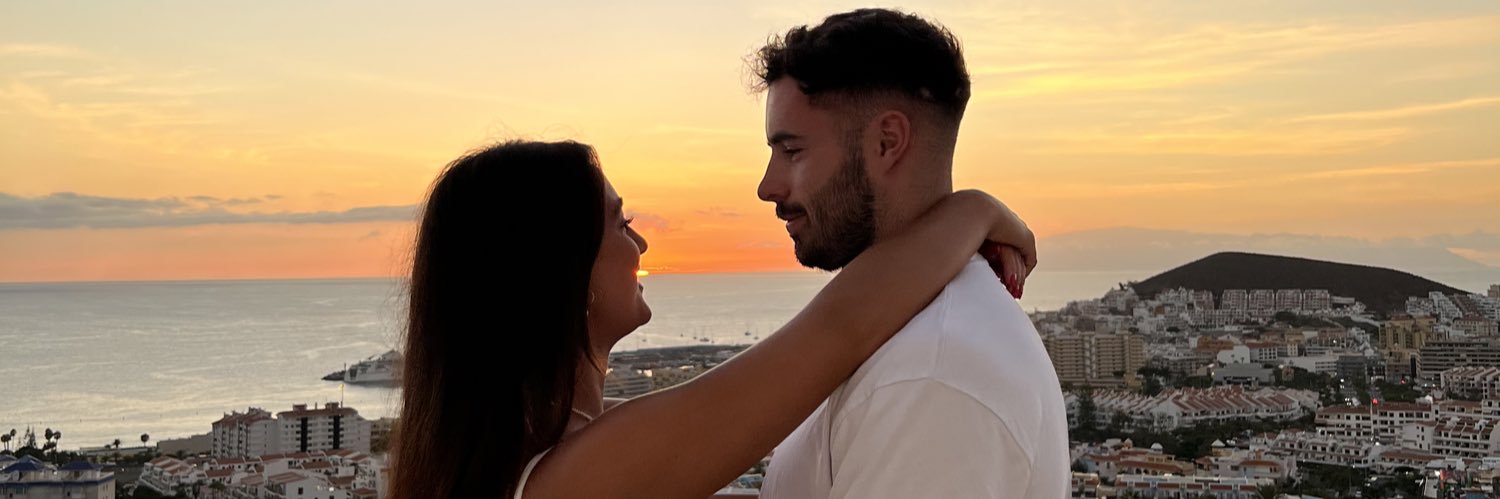 izzy_dyer's profile banner image