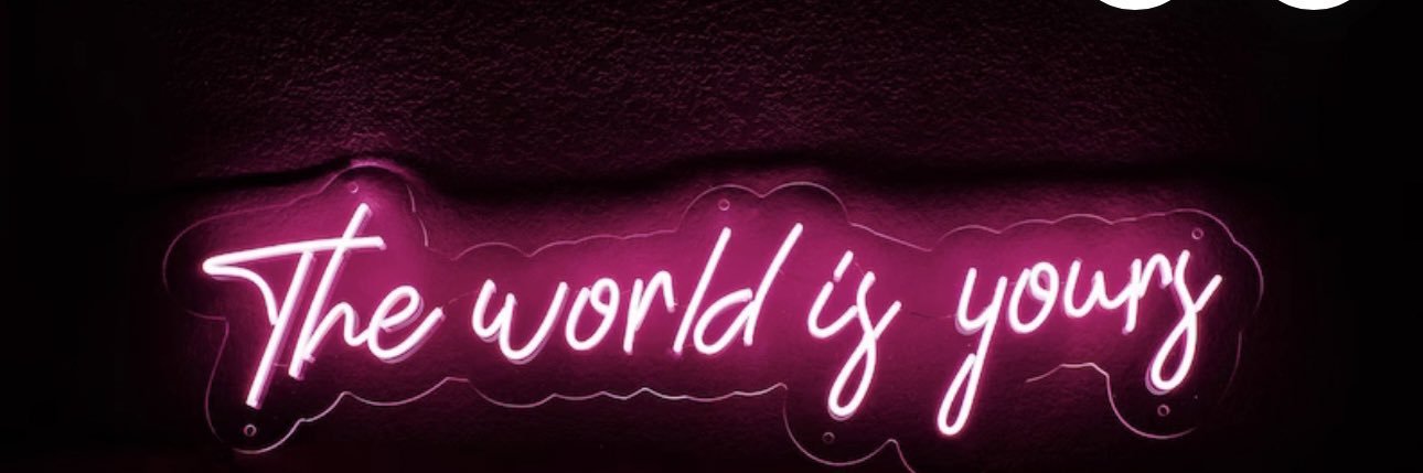 Elizabeth_Riya's profile banner image