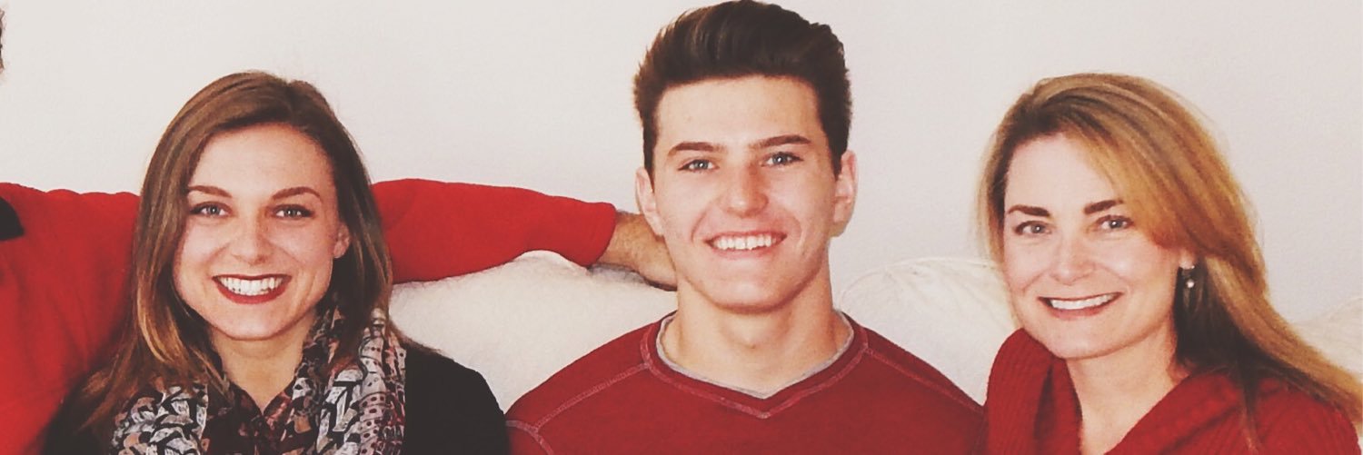 BeadaSchauer's profile banner image