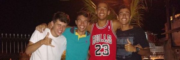 Reisans Profile Banner