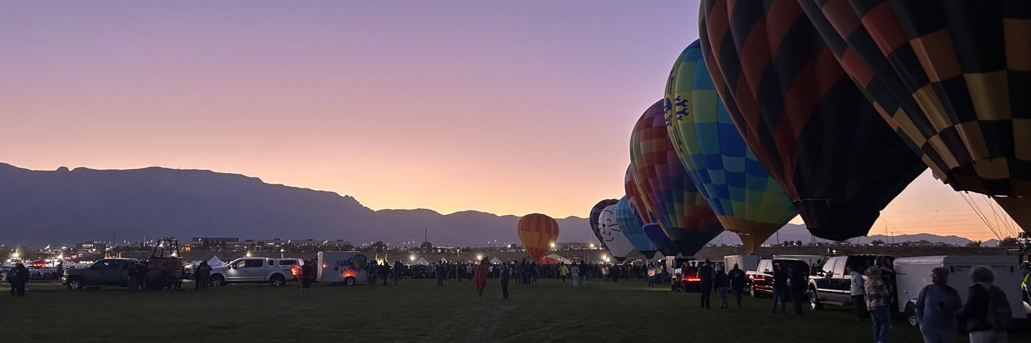 Julia Zalewski banner