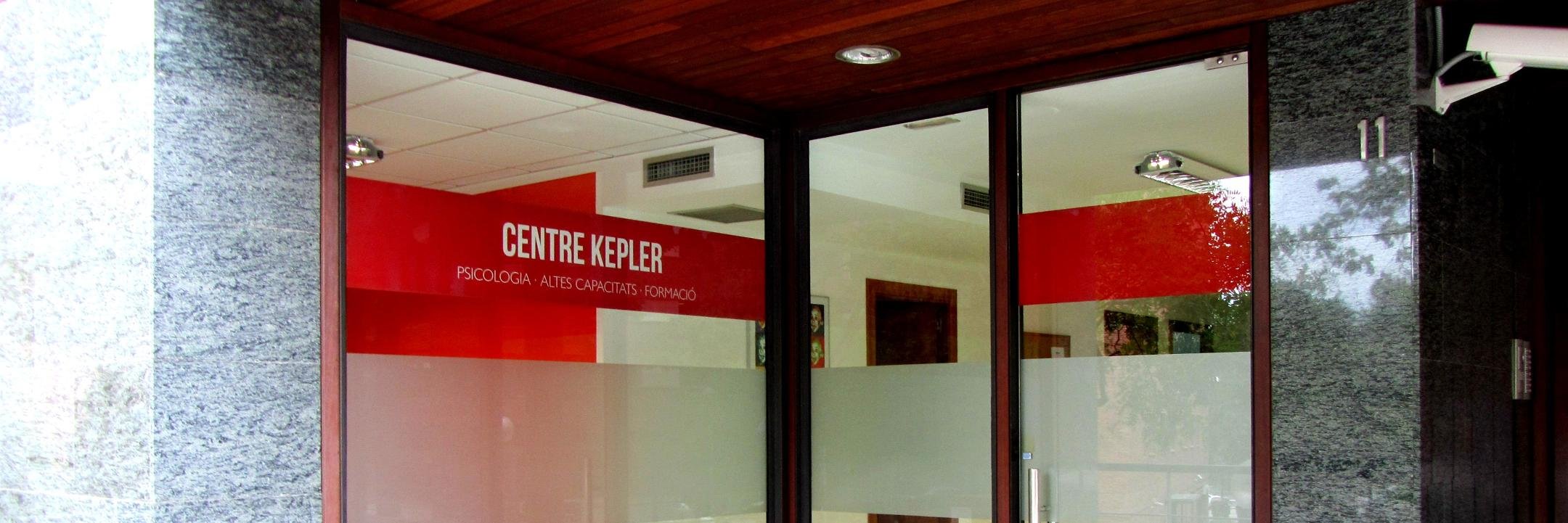Centre Kepler banner
