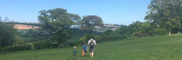 fionalloydSLT Profile Banner