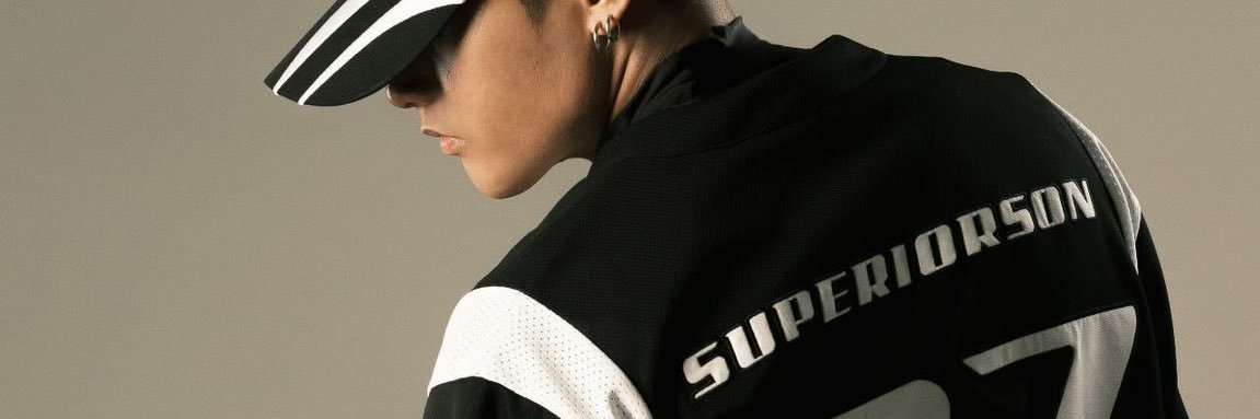 roserocketz's profile banner image