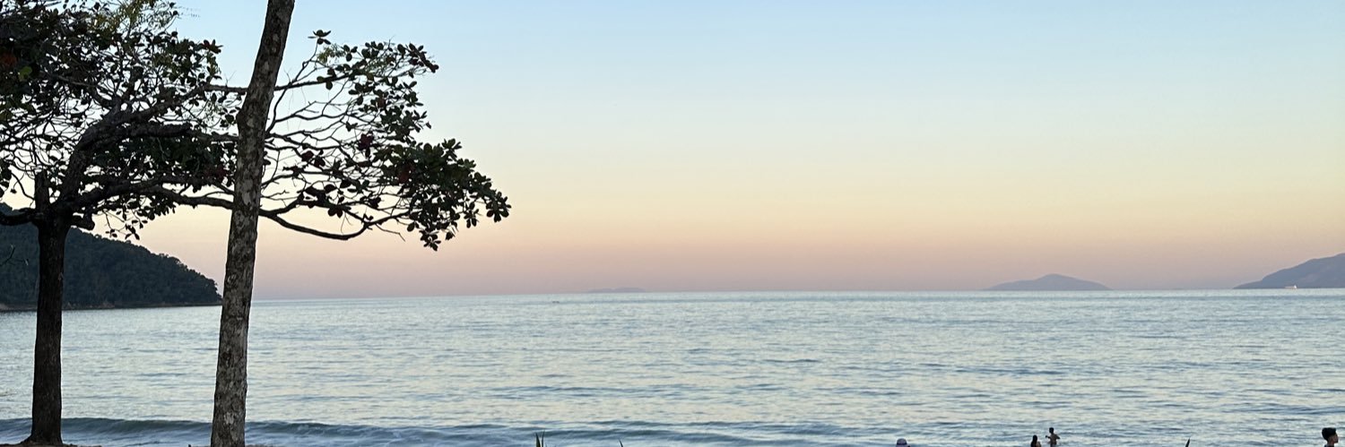 httpsloira's profile banner image