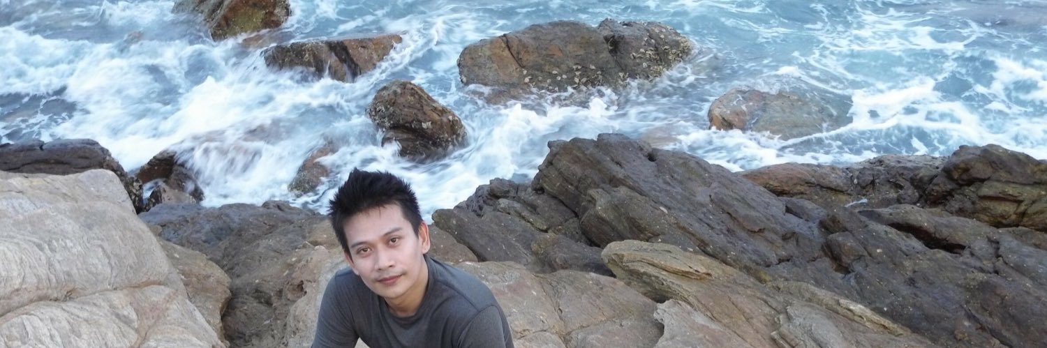 SuradetD's profile banner image