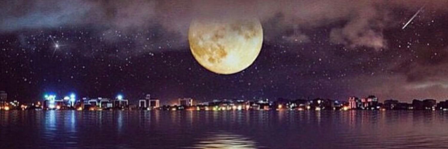 z_iyaz's profile banner image