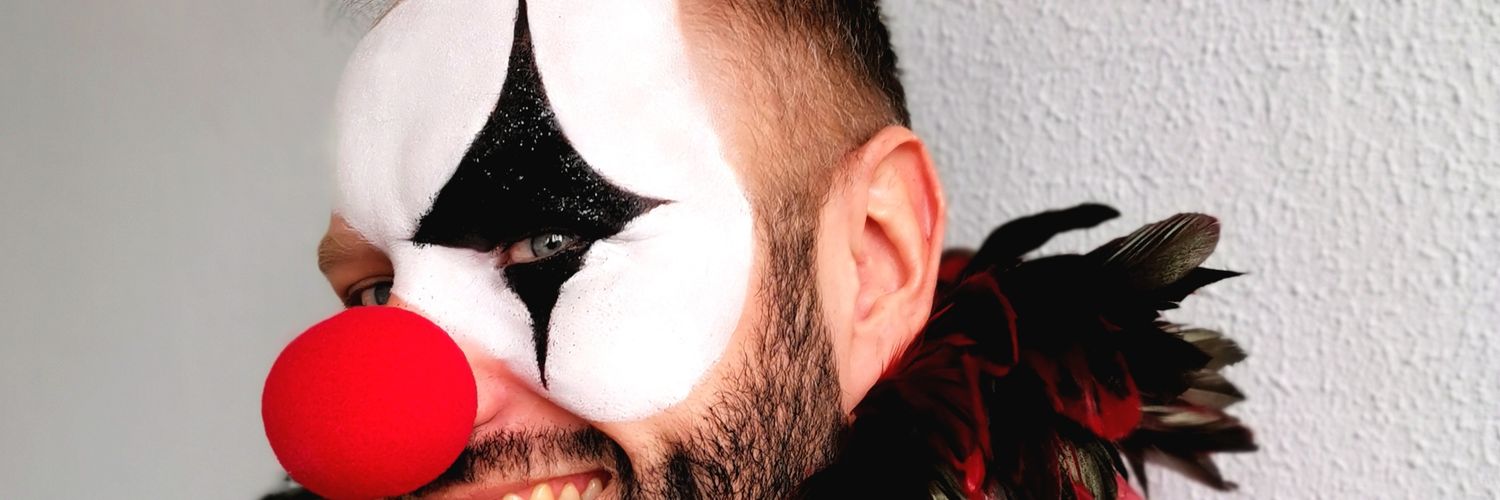 bstante's profile banner image