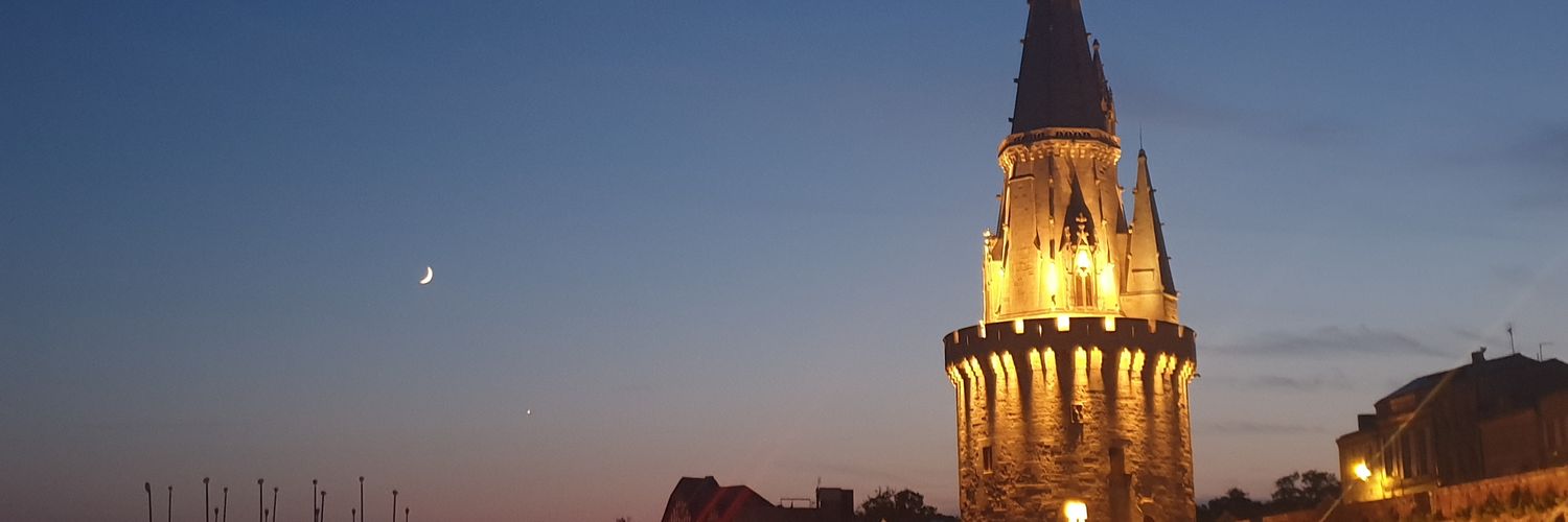 Vanessa Khmer banner