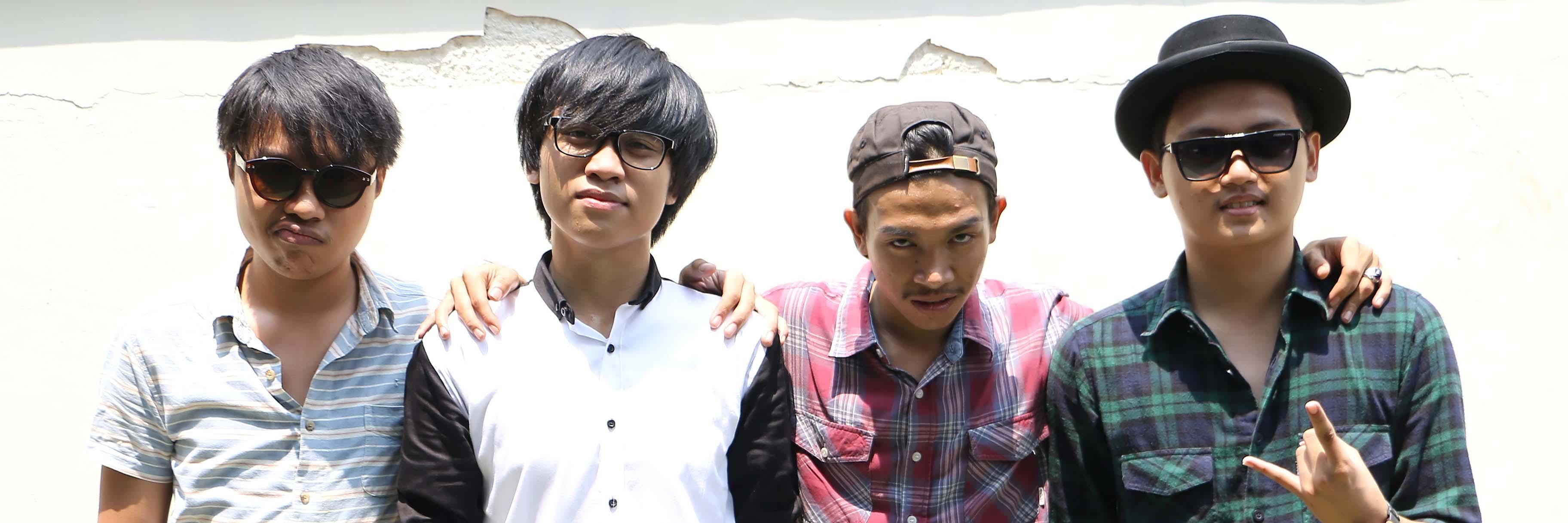 Kamarbelakang's profile banner image