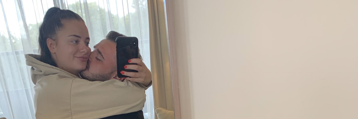 lizzyvantromp's profile banner image