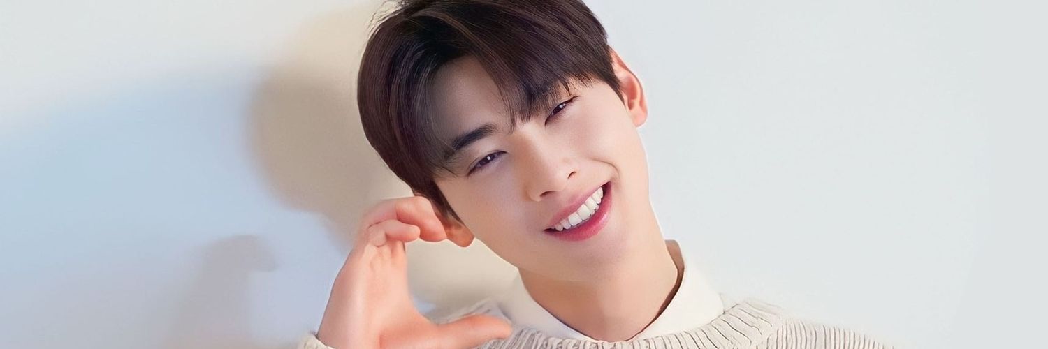 headinapeach's profile banner image