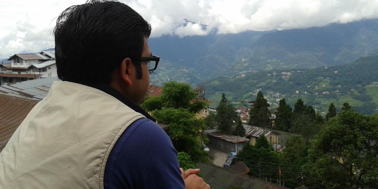 vivekwalker's profile banner image
