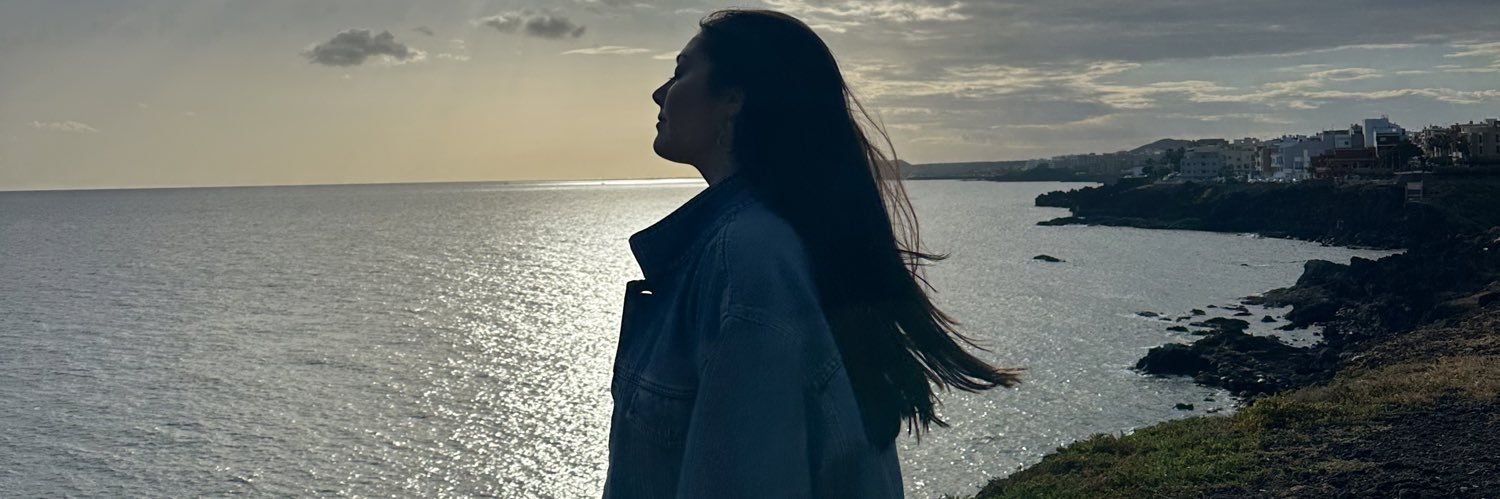 claudiaborrey's profile banner image
