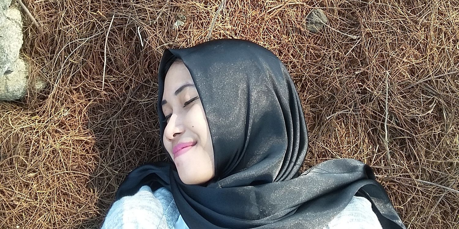 nayluvh's profile banner image