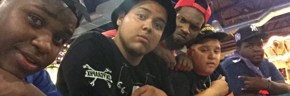 Sneakerbum's profile banner image