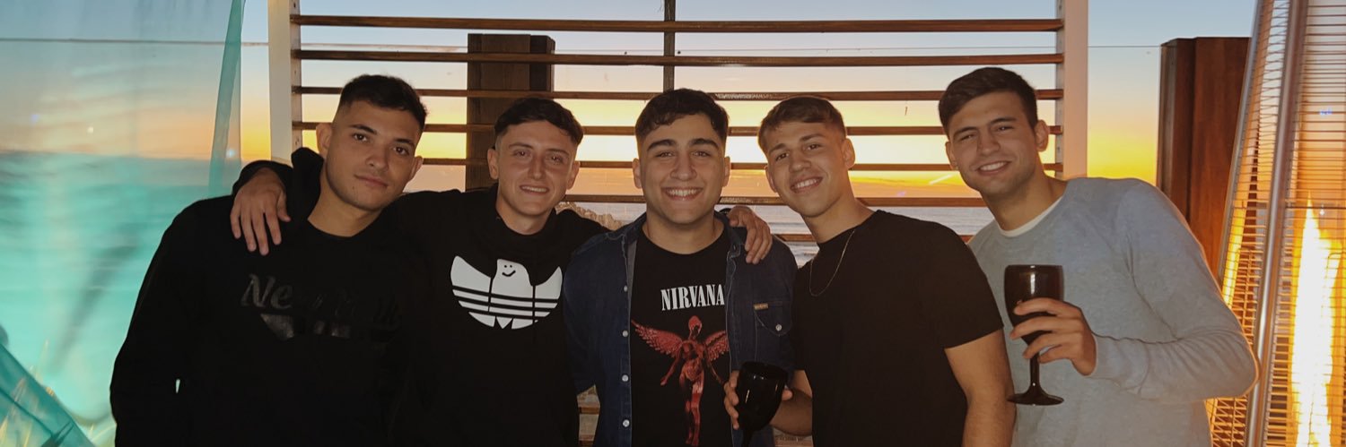 valparri's profile banner image