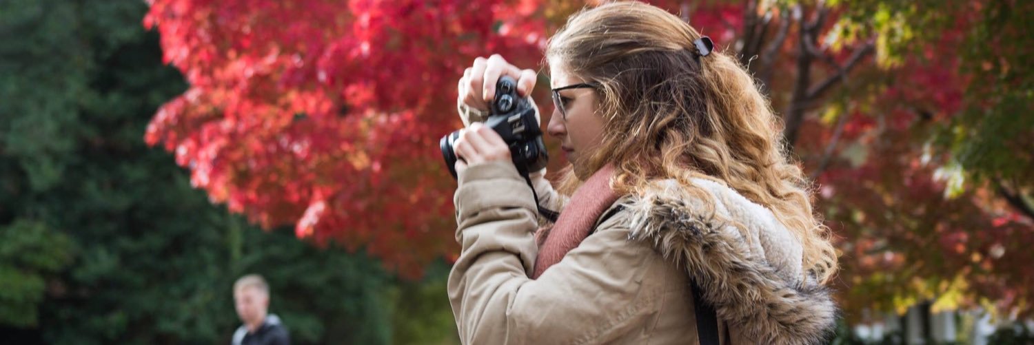 ayyellen's profile banner image