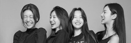 itsachel's profile banner image