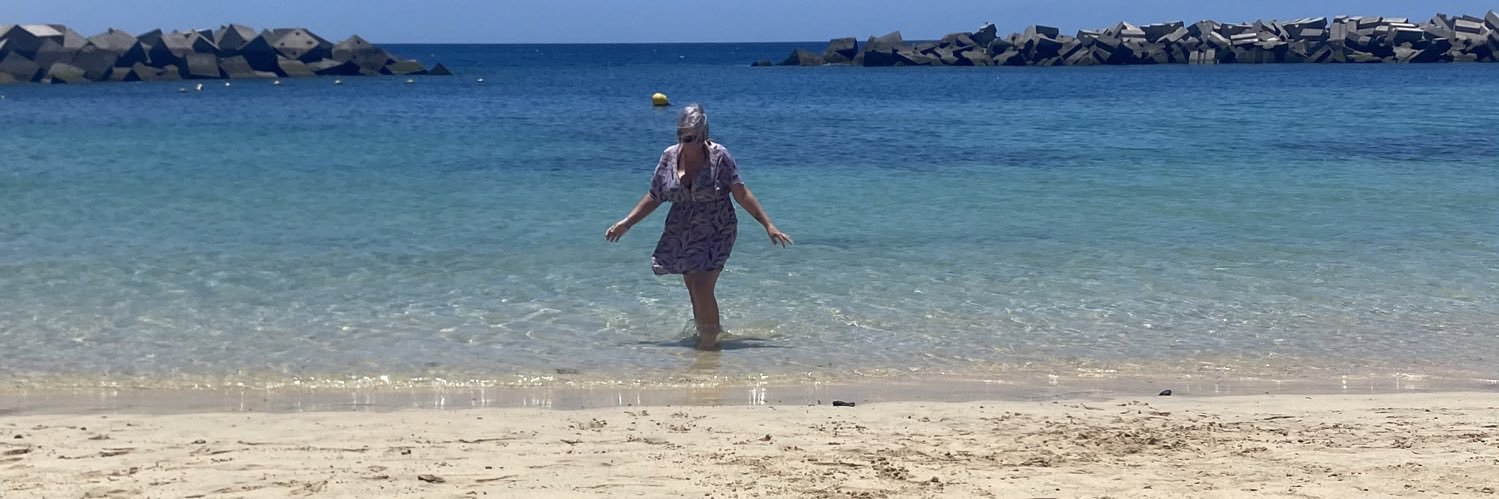 Bren Blackett🐝💙 banner