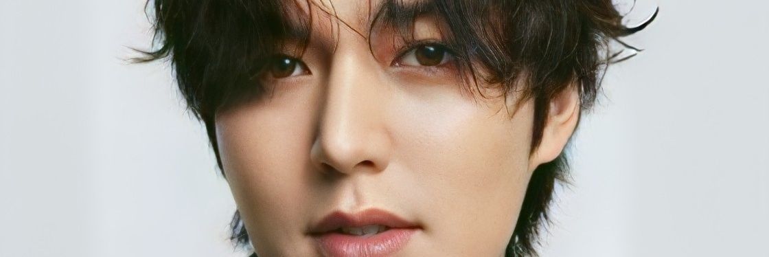 iijhwang's profile banner image
