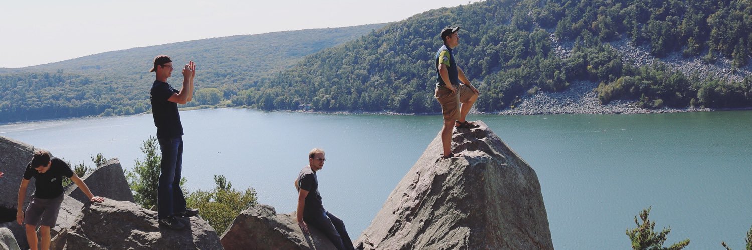 andkll_'s profile banner image