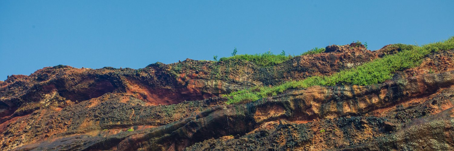 Lensereye's profile banner image