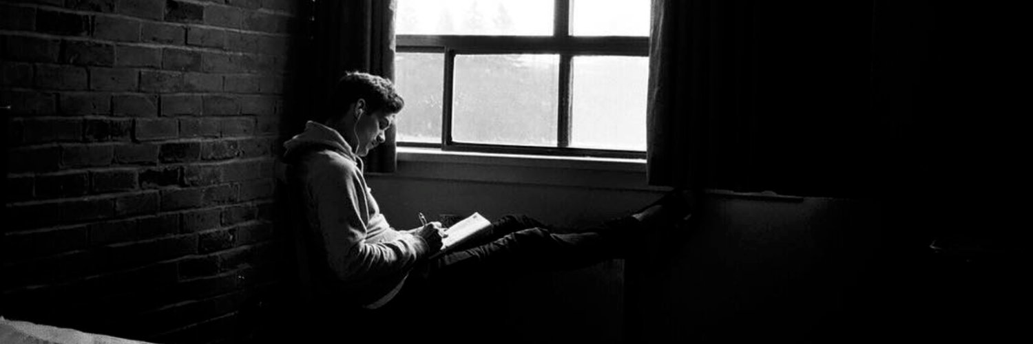 AJ Vaage Look-alike banner