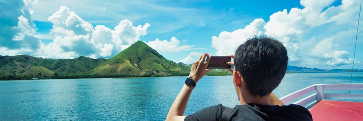 freyandhy's profile banner image
