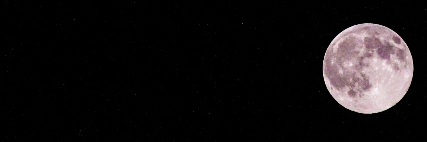 moemeetsworld's profile banner image