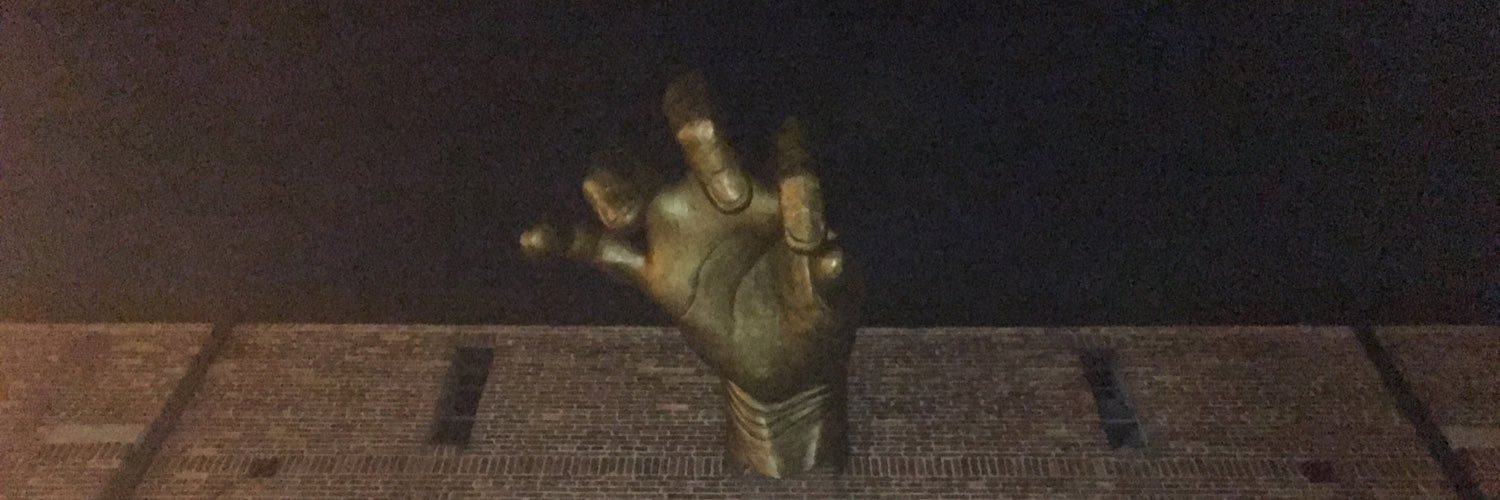 traem3's profile banner image