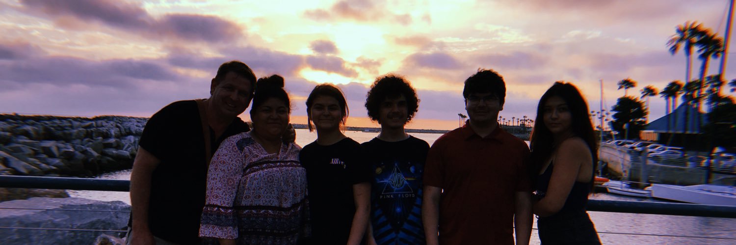 Aurora Lopez-Szpak banner